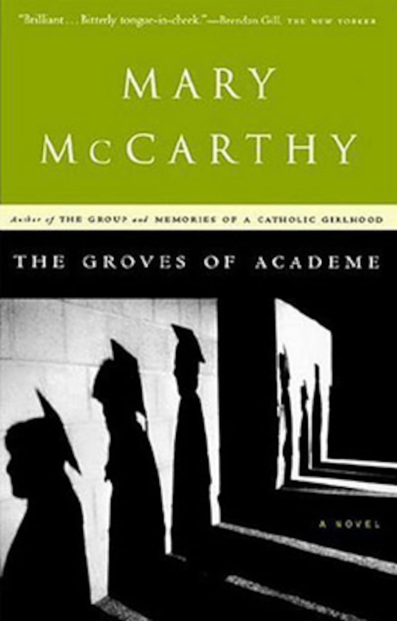 articles/2012/08/13/must-read-college-novels-from-lucky-jim-to-pnin/college-reads-groves-of-academe_eqsyta