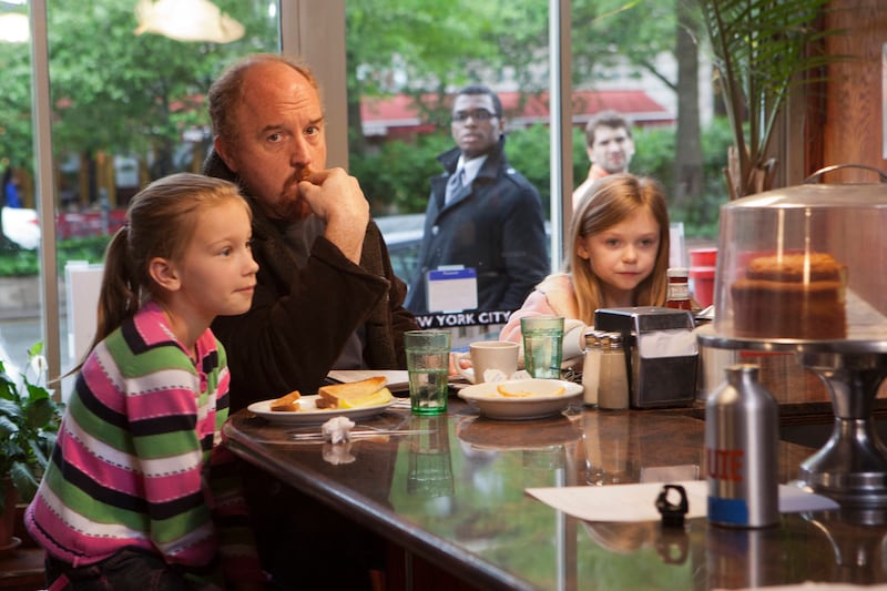 articles/2013/07/18/emmy-nomination-surprises-and-snubs-house-of-cards-orphan-black-and-more/130718-Lynch-Louie_dqmmvl