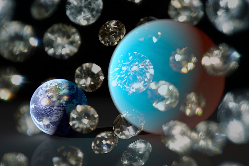 articles/2012/10/13/space-bling-from-diamond-planets-to-crystal-oceans-to-precious-moon-jewels/outer-space-bling_wsfdjn