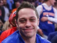 2023-04-23T203309Z_1757383519_MT1USATODAY20524667_RTRMADP_3_NBA-PLAYOFFS-CLEVELAND-CAVALIERS-AT-NEW-YORK-KNICKS_f7vkom