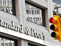 articles/2011/08/10/standard-poor-s-was-right-to-downgrade-u-s-debt/standard-poors-carter_mrtdua