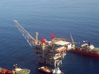 articles/2013/11/18/natural-gas-is-not-singlehandedly-reshaping-the-mediterranean/OZ_Natural_Gas_mnjyls