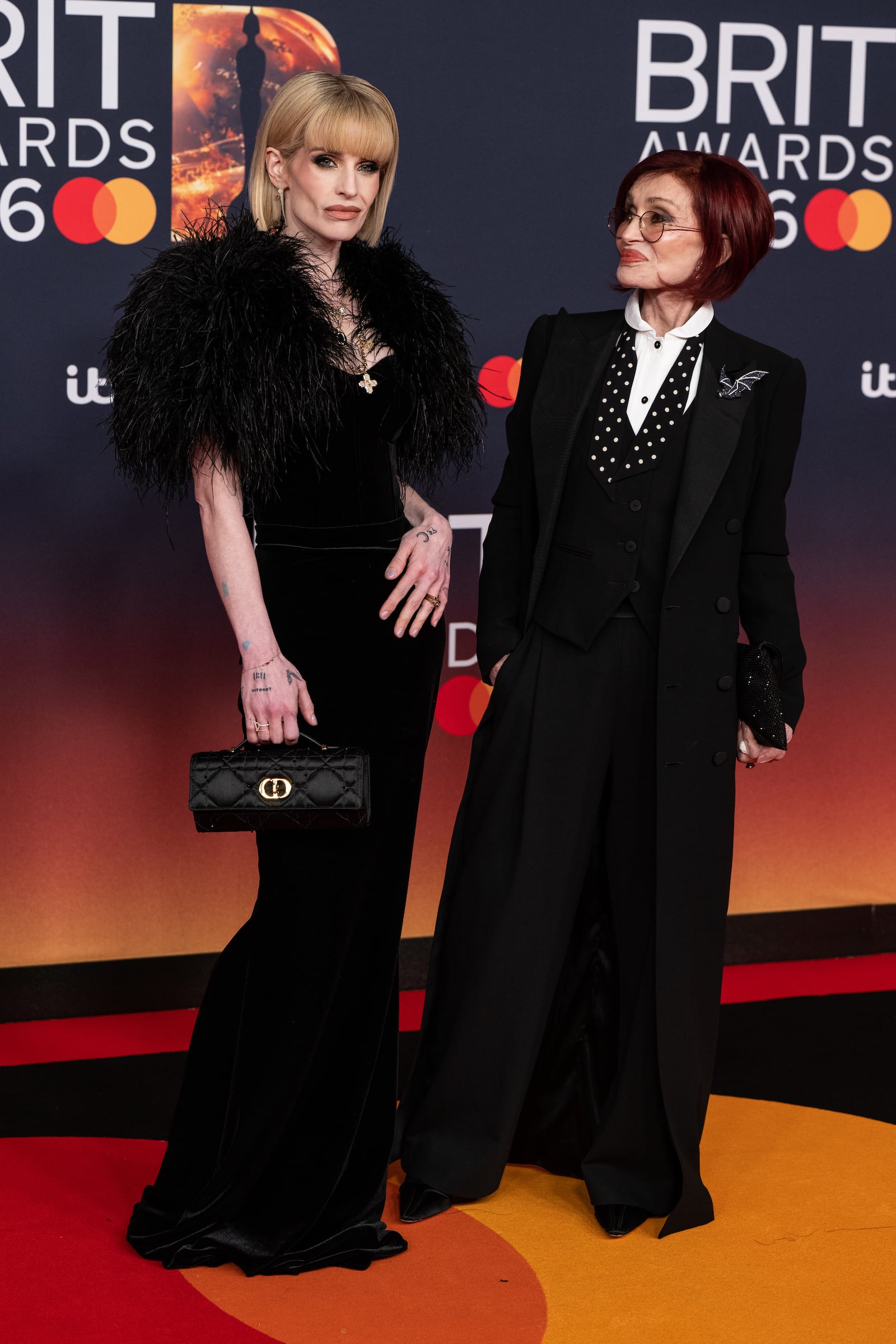 Kelly Osbourne and Sharon Osbourne on the red carpet of The BRIT Awards 2026.