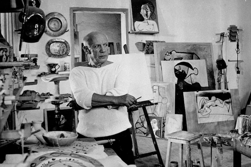 articles/2013/05/09/what-do-great-artists-routines-reveal/130509-aciman-routines-tease_eshirc