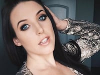 171215-snow-angela-white-tease_kmglpi