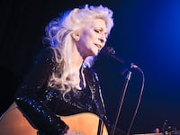 articles/2011/12/03/judy-collins-new-book-suicide-alcoholism-nude-photos-and-more/judy-collins-memoir-finder_z4ylf8