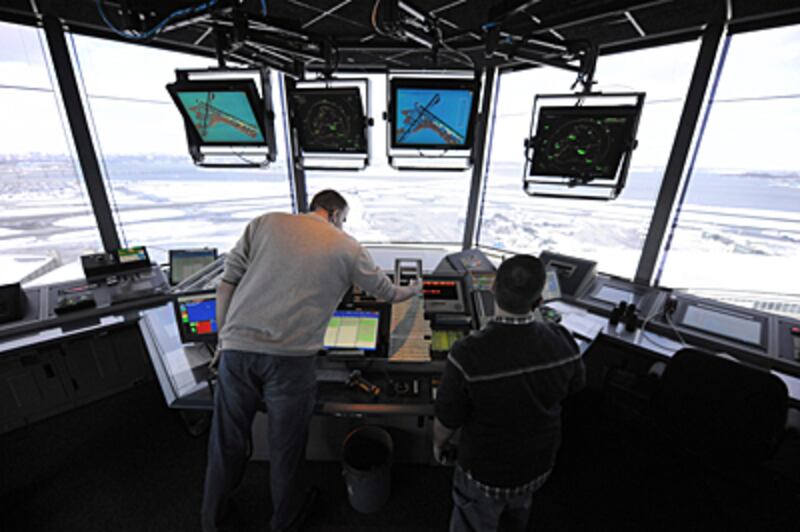 articles/2011/04/30/air-traffic-controller-speaks-what-really-happens-on-the-job/richards-air-traffic-controllers_176200_i9tb7q