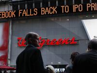 articles/2012/05/19/don-t-de-friend-facebook-yet-it-s-ipo-might-not-mean-trouble-ahead/facebook-karabell-future-embed_biykfj