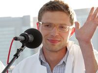 articles/2012/07/31/jayson-blair-reflects-on-jonah-lehrer-s-journalistic-sins-and-his-own/jonah-lehrer-blair_uj6ncm