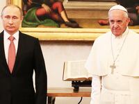 180520-Weiss-Nadeau-pope-russians-hero_ulcels