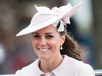 articles/2013/08/30/palace-wins-kate-privacy-battle-as-telegraph-pulls-kate-shopping-pics/130722-kate-middleton-birth-cheat1_bbkoid