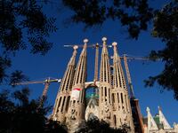 articles/2015/06/10/spain-catches-anti-vaxx-fever-and-resurrects-diphtheria/150609-saunders-barcelona-tease_l4a3or
