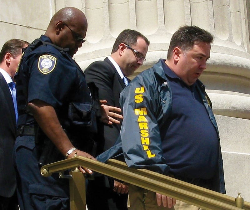 030323-jaredfogle-1_h22mev