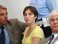 articles/2010/10/01/amanda-knoxs-defamation-trial/nadeau-knox-court-appearance_104233_phzfwd