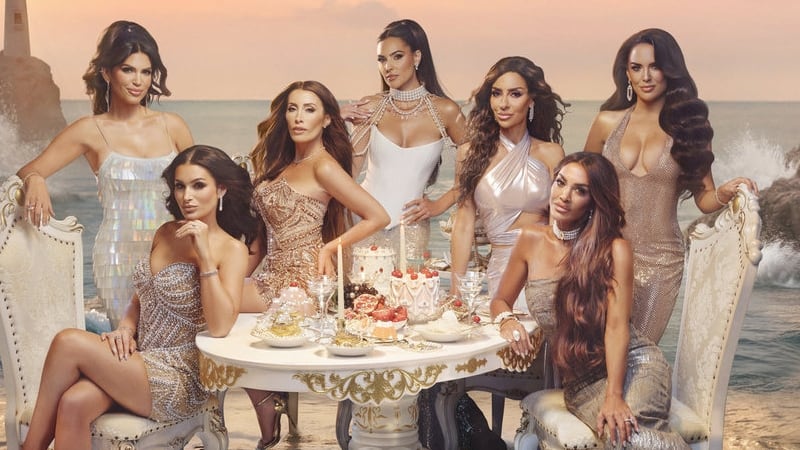 Jo-Ellen Tiberi, Ashley Iaconetti, Alicia Carmody, Kelsey Swanson, Rulla Nehme, Elizabeth McGraw, and Rosie DiMare