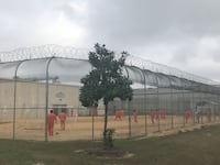 2018-06-20T000000Z_1124170139_RC1F9FF38B80_RTRMADP_3_USA-IMMIGRATION-COURT_hrqstw
