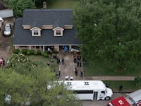 2021-04-30T154154Z_797941643_RC2F6N97VD6E_RTRMADP_3_HOUSTON-SMUGGLING_n3en1d