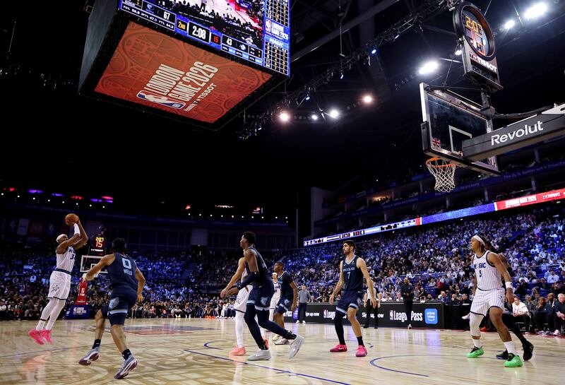 LONDON, ENGLAND - JANUARY 18: A general view of play as Wendell Carter Jr. #34 of the Orlando Magic attempts a shot during the second quarter of the NBA Match between Orlando Magic and Memphis Grizzlies at The O2 Arena on January 18, 2026 in London, England. NOTE TO USER: User expressly acknowledges and agrees that, by downloading and or using this photograph, user is consenting to the terms and conditions of the Getty Images License Agreement. (Photo by Justin Setterfield/Getty Images)