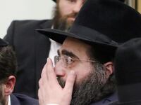 articles/2016/01/07/the-world-s-leading-kabbalist-guru-to-billionaires-is-going-to-jail/160106-michaelson-rabbi-jail-tease_jjjefg