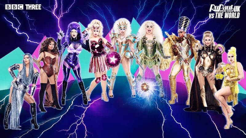 220208-staples-dragrace-embed1_gzrkoc