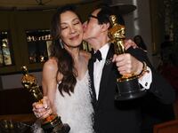 2023-03-13T052130Z_307399814_HP1EJ3D0EVSLL_RTRMADP_3_AWARDS-OSCARS_n70rsv