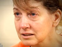 articles/2014/10/01/the-mommy-blogger-who-tried-to-kill-her-autistic-daughter-talks-to-dr-phil/140929-picciuto-dr-phil-tease_wveujk