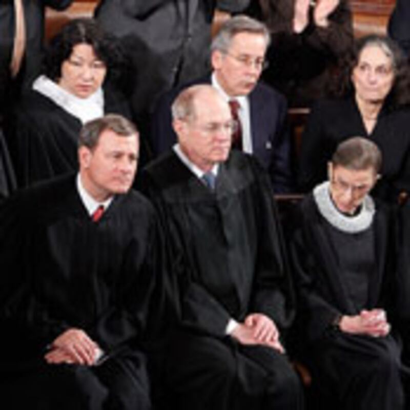 articles/2010/01/29/is-democracy-dead/flynt-democracy_78612_mtohk2