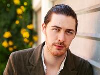 190303-Longo-Hozier-tease_a5tfhv