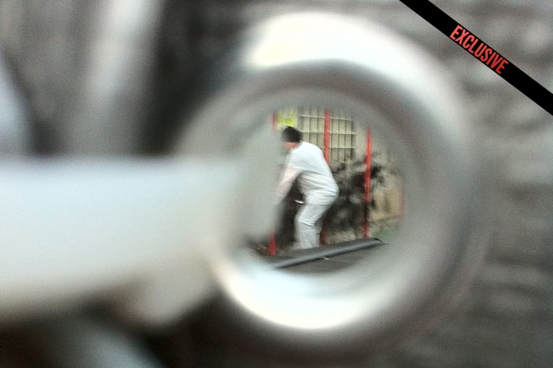articles/2013/10/25/banksy-snapped-this-is-allegedly-a-photograph-of-the-graffiti-artist-at-work-in-new-york-city/131025-stern-banksy-tease2-exclusive_qruh4a
