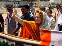 articles/2012/10/05/the-absurd-case-against-sonia-gandhi/allegations-sonia-gandhi-dsouza_dprdxi