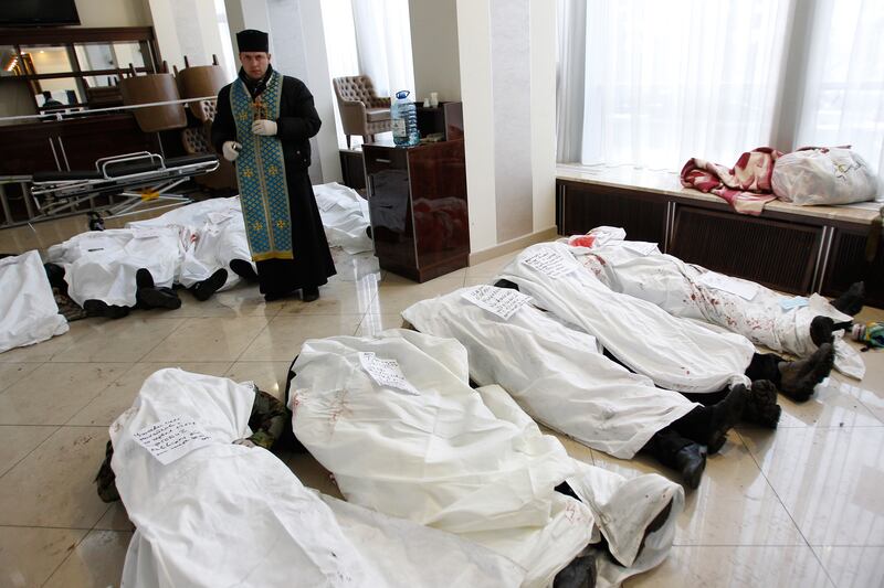 galleries/2014/02/18/an-all-out-battle-erupts-in-ukraine-photos/140220-ukraine-protest7_pqi4kr