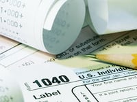 articles/2011/04/15/tax-return-whats-your-1040-tendency/torabi-taxes_173469_o1ebfx