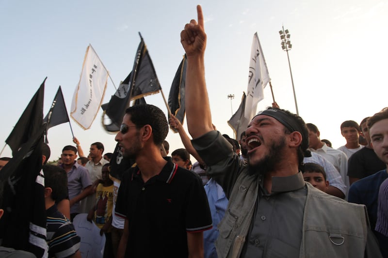 articles/2012/09/17/after-consulate-attack-libya-struggles-to-get-its-story-straight/libya-contradictions-dettmer_sppaev