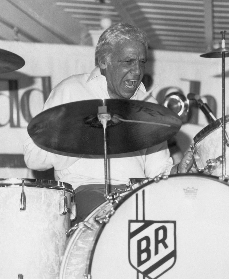 galleries/2012/12/12/ravi-shankar-s-legacy/ravi-10_indgha