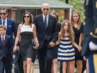 articles/2015/06/07/he-s-the-vice-president-but-at-his-son-s-wake-he-s-one-of-us/150606-barnicle-biden-funeral-tease_sewhio