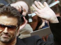 articles/2016/12/26/frank-uncompromising-and-tons-of-fun-what-makes-george-michael-an-lgbt-hero/RTX2WGJL_qohuql