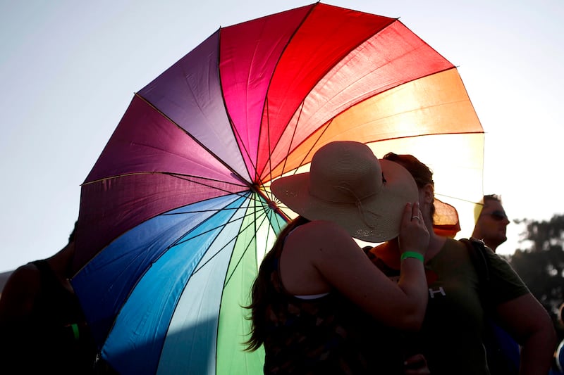 articles/2012/12/01/orthodox-rabbis-say-gay-cure-therapy-doesn-t-work/orthodox-rabbis-homosexuality-michaelson_ee0i2y
