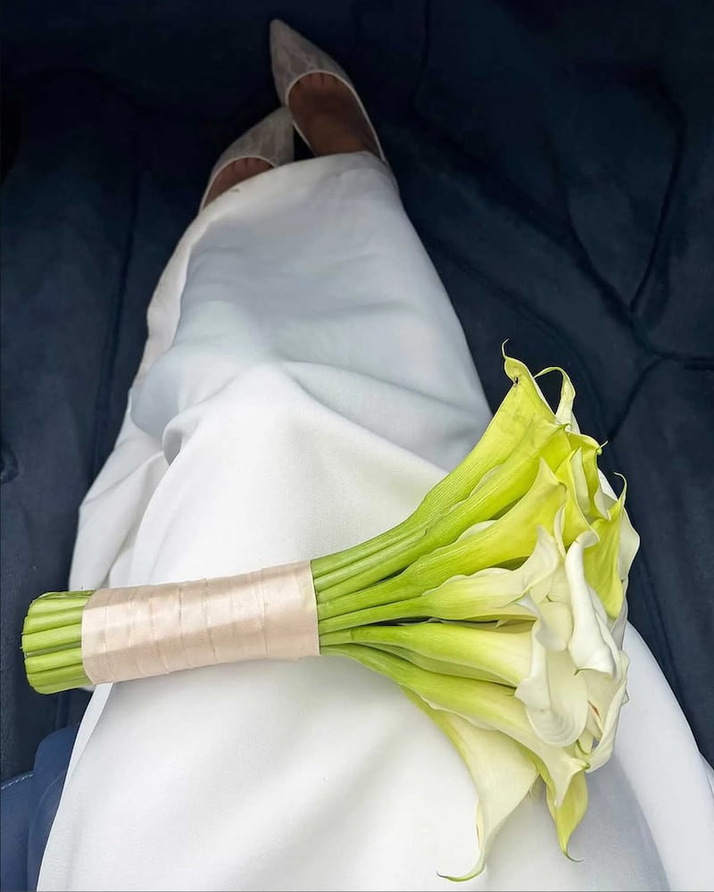 Thylane Blondeau’s bouquet of choice included only white calla lilies.