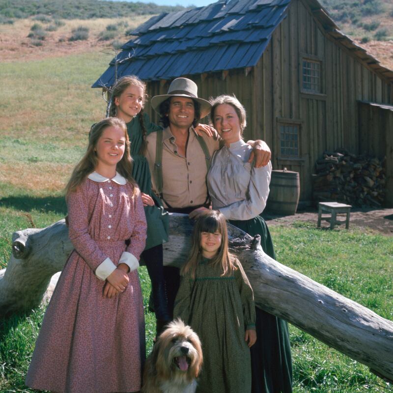 LITTLE HOUSE ON THE PRAIRIE -- Pictured: (clockwise from top left) Melissa Gilbert as Laura Ingalls, Michael Landon as Charles Philip Ingalls, Karen Grassle as Caroline Quiner Holbrook Ingalls, Lindsay/Sidney Greenbush as Carrie Ingalls, Melissa Sue Anderson as Mary Ingalls Kendall (Photo by NBCU Photo Bank/NBCUniversal via Getty Images via Getty Images)