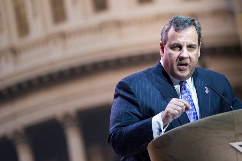articles/2014/03/06/chris-christie-makes-frenemies-at-cpac/140306-christie-cpac_nzx0gz