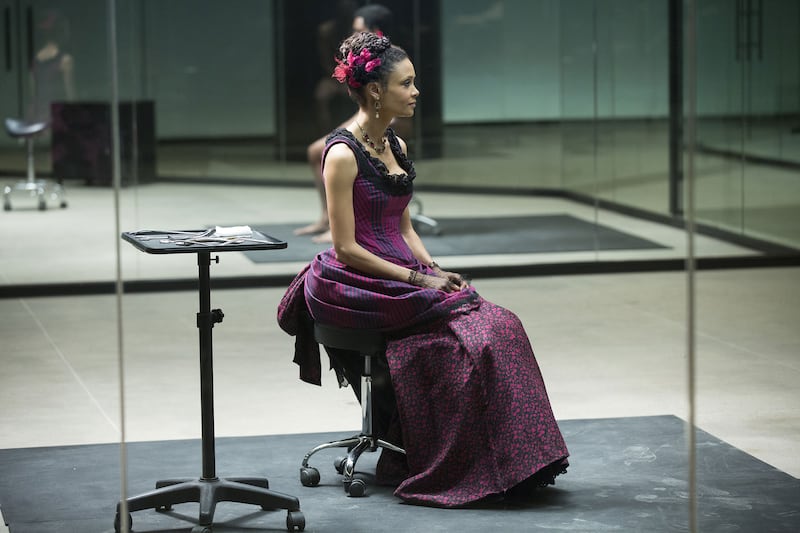 articles/2016/11/28/westworld-shocker-finally-reveals-arnold-s-identity-and-fate/161128-fallon-westworld_rdwgpo