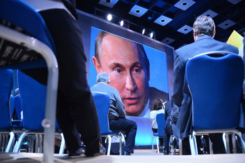 articles/2012/12/21/russia-putin-parries-on-u-s-adoption-ban/nemtsova-putin-presser-tease-embed_mheu61
