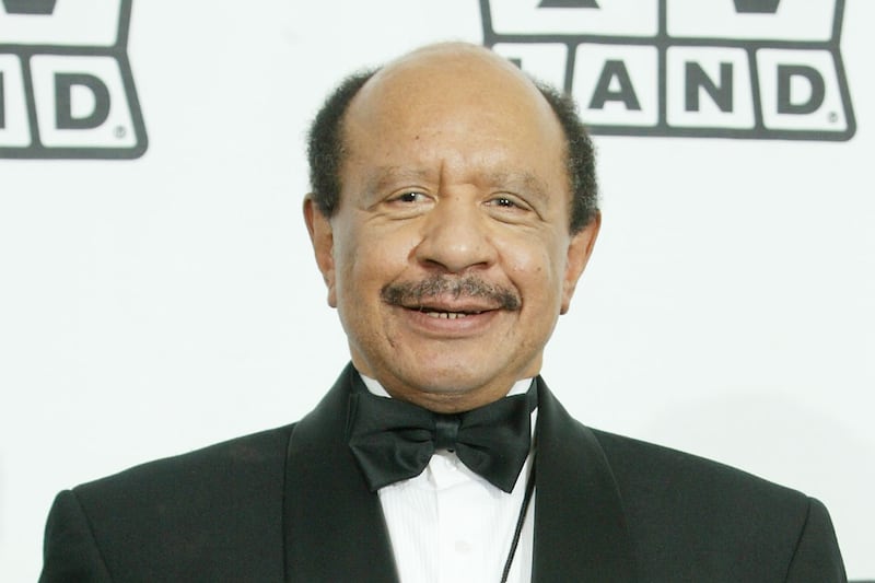 galleries/2012/12/28/whitney-houston-tony-scott-more-celebrities-who-died-in-2012-photos/celebrity-deaths-2012-sherman-hemsley_caivwm