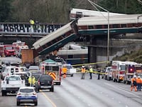 180114-ross-train-crashes-hero_p5yc7t