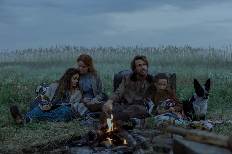 (L-R) Skywalker Hughes as Mary Ingalls, Crosby Fitzgerald as Caroline Ingalls, Luke Bracey as Charles Ingalls, and Alice Halsey as Laura Ingalls.