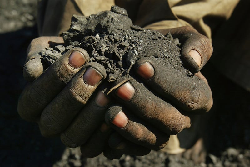 articles/2012/07/04/afghanistan-s-mineral-wealth-could-be-a-bonanza-or-lead-to-disaster/bernard-afghanistan-mining-embed_p6o4cv