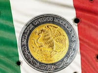 articles/2016/12/17/massacres-drugs-and-money-mexico-s-disastrous-drug-war-decade/161217-noel-mexico-money-tease_rlhhec