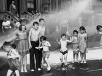 articles/2015/07/24/air-conditioning-threat-or-menace-an-overheated-argument/150723-tomasky-ac-tease_hvoiry