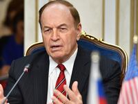 180703-desiderio-gop-senators-russia-foreign-minister-hero_qdvkjl