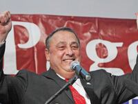 articles/2014/11/05/republican-wave-carries-maine-governor-paul-lepage-to-victory/141104-jacobs-lepage-tease_sstvjp